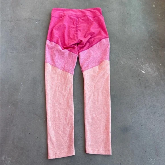 Outdoor Voices Paneled Colorblock Leggings Small Ankle length - Picture 5 of 8